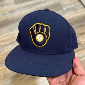 Milwaukee Brewers New Era fitted hat 7 3/8